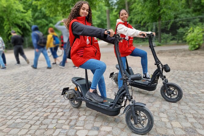 2 hour Sights Guided E-Scooter Tour in Munich - What the guide adds to the ride