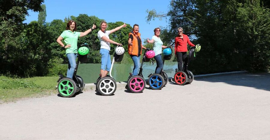 2H Best of München Sightseeings Tour - Why a Segway works well in Munich