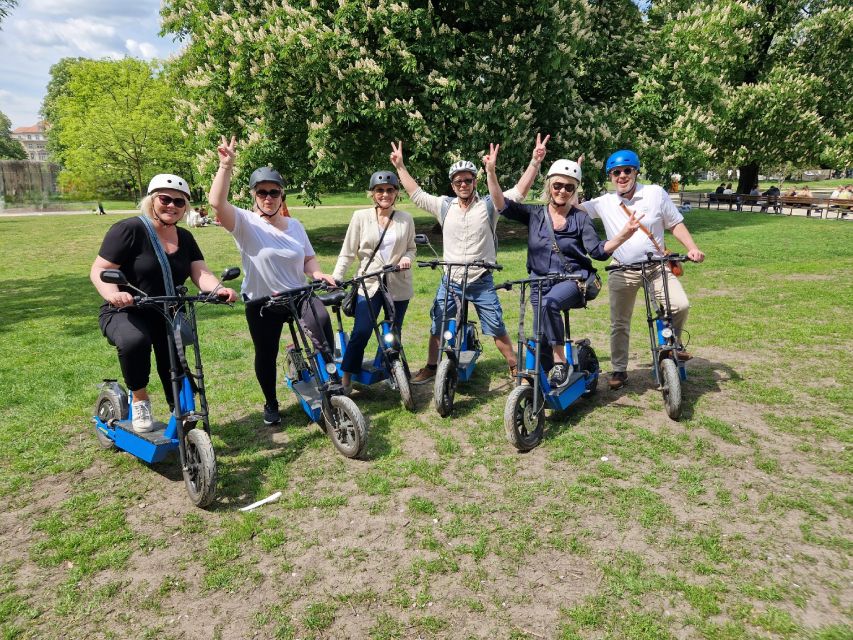 3-H Munich: Top Sights E-Scooter Tour with Local Guide - Chinese Tower beer garden and the English Garden