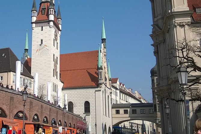 800 Years of History: A Munich GPS Audio Tour - Feldherrnhalle, the Theatine Church, and Palais Holnstein