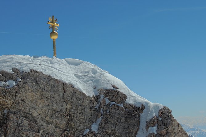 A Private Zugspitze Mountain Tour and Pretzel Making Experience - Who will get the most from this tour