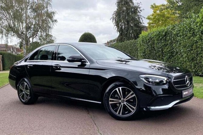 Arrival Transfer from Munich Airport to Munich City by Sedan - A calm first half-hour in Munich