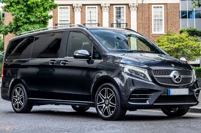 Arrival Transfer Munich Train Station to Munich by Luxury Van - Key details before you book