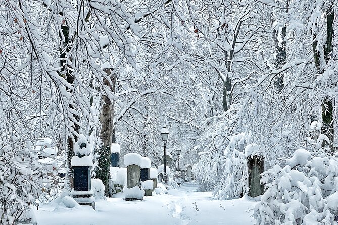 Death and Chocolate: Walking Tour of Munich's Old South Cemetery - Starting at St. Stephan and Sendlinger Tor
