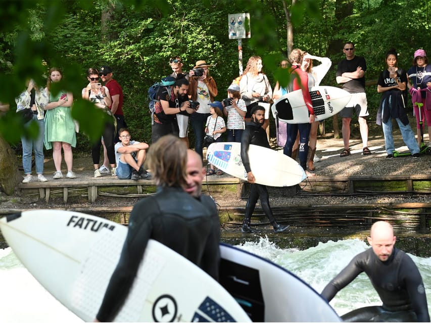 Exploring Munich by Pedicab: Premium Two Hour Tour - The English Garden at a slower pace