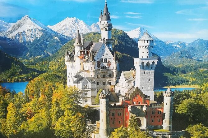 Express 6 tour from Munich to Neuschwasntein Castle - What happens inside the castle