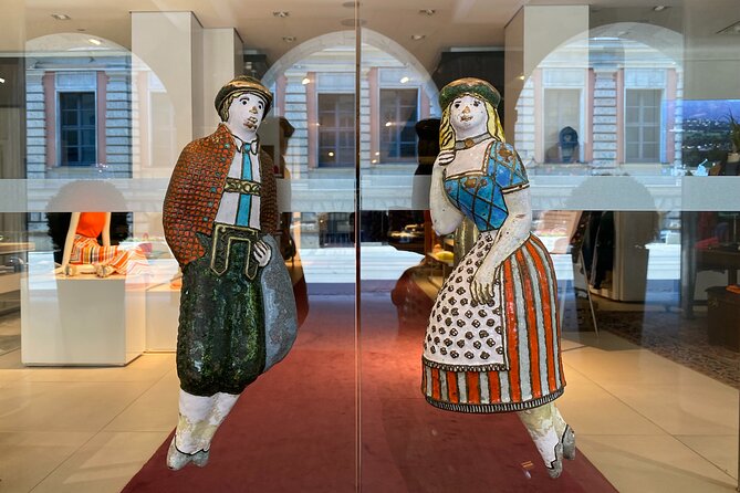 Fall in Love with Munich in a Private Old Town Walking Tour - Schäfflerstraße and the dance after the plague