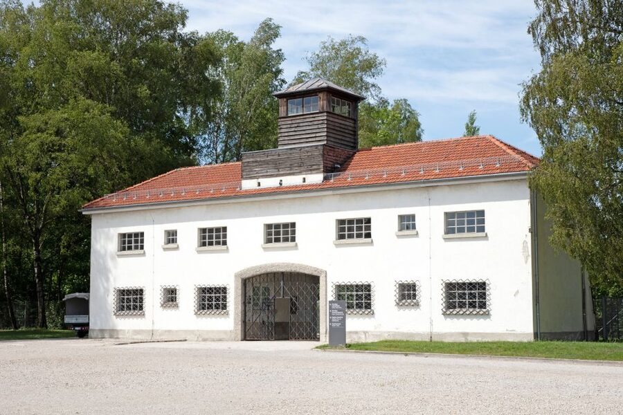 From Munich: Dachau Concentration Camp Private Tour by Car - Arriving at the Dachau Memorial Site