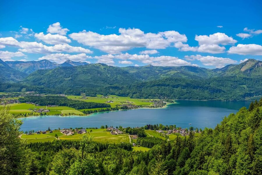 From Munich: Salzburg, St. Wolfgang, and the Salzkammergut - Timing, walking, and group management