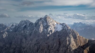 Zugspitze Mountain Van Tour with Garmisch Town