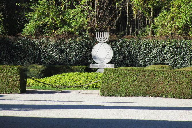 Half-Day Private Dachau Concentration Camp Tour From Munich - Who will get the most from this tour