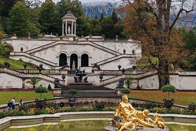 Half Day Private Tour Linderhof Castle & Oberammergau incl Ettal - The major itinerary problem: Neuschwanstein or Linderhof?