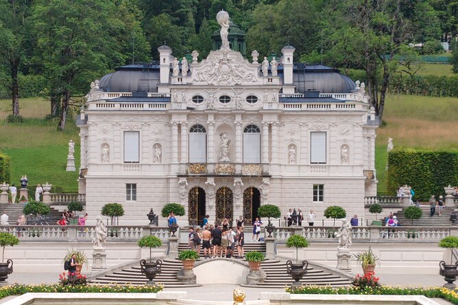 Half Day Private Tour Linderhof Castle & Oberammergau incl Ettal - Oberammergau, painted houses, and time for lunch