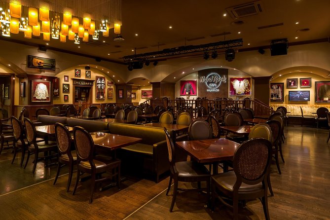 Hard Rock Cafe Munich with Set Lunch or Dinner - What happens during the two-hour meal