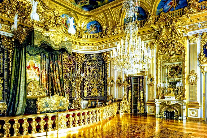 Herrenchiemsee Palace EXCLUSIVE Lake Chiemsee Tour with Salzburg or EAGLE'S NEST from Munich - How the time and transport shape the day