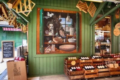 Marienplatz and Viktualienmarkt Private Tour and Tasting