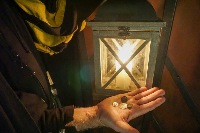 Medieval city tour with night watchman in Munich in German - St. Peter’s Church and the execution of Marco Bragadino