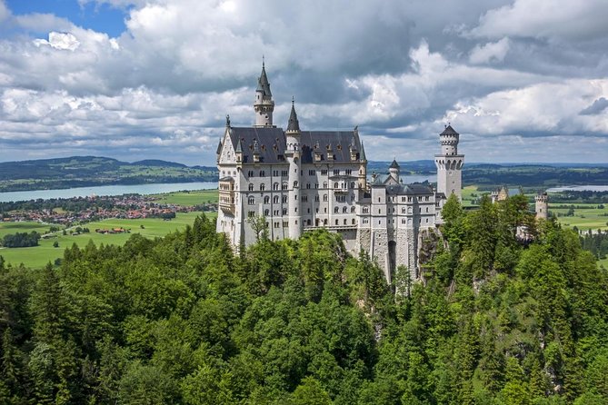 Mike's Neuschwanstein & Linderhof Private Tour from Munich - Key points before you book
