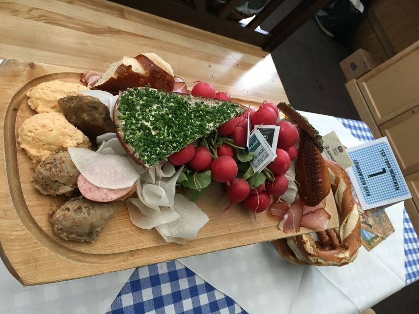 München: Oktoberfest Experience and Lunch in Tent - Practical details that affect your day