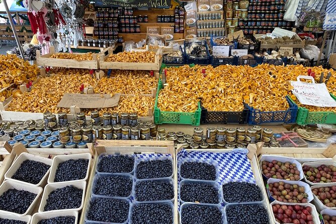 Munich 2 Hour Food Power Tour - What the guides add to the experience