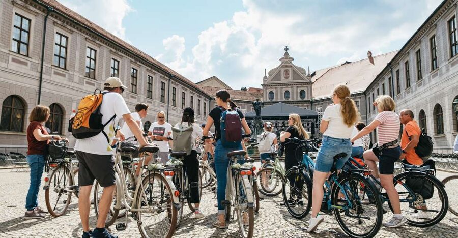 Munich 3-Hour Guided Bike Tour - Hofbräuhaus and the city’s beer culture
