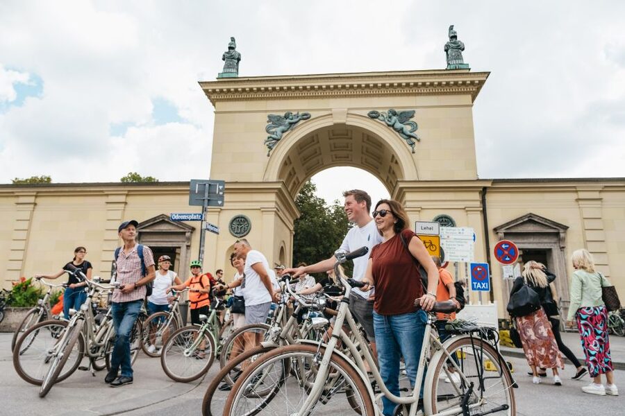 Munich 3-Hour Guided Bike Tour - Maximilianstrasse and the royal city