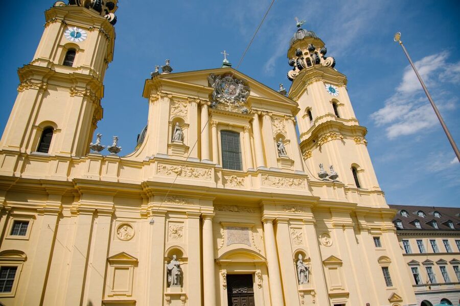 Munich 3-Hour Segway Tour: Nazi Munich & Royal Architecture - Why a Segway works well in Munich