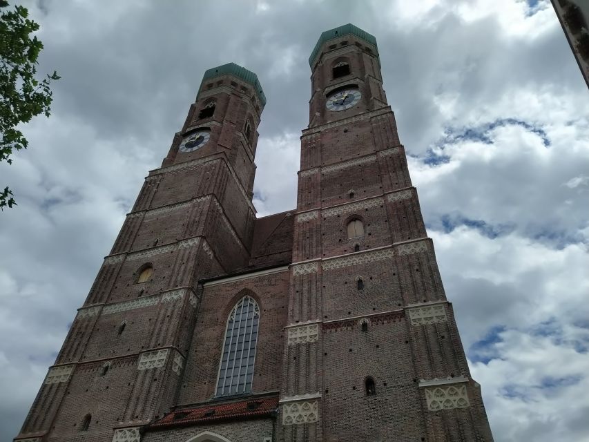 Munich: Bavarian Beer Walking Tour with Samples - Starting at Karlstor or the Beer and Oktoberfest Museum