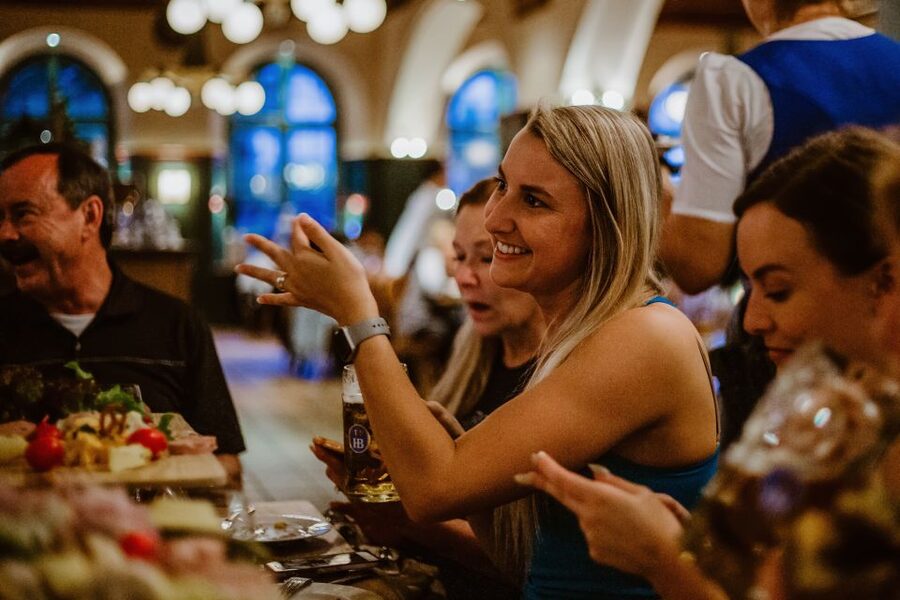 Munich: Beer and Food Tour with Dinner & Oktoberfest Museum - Key points to know before you book