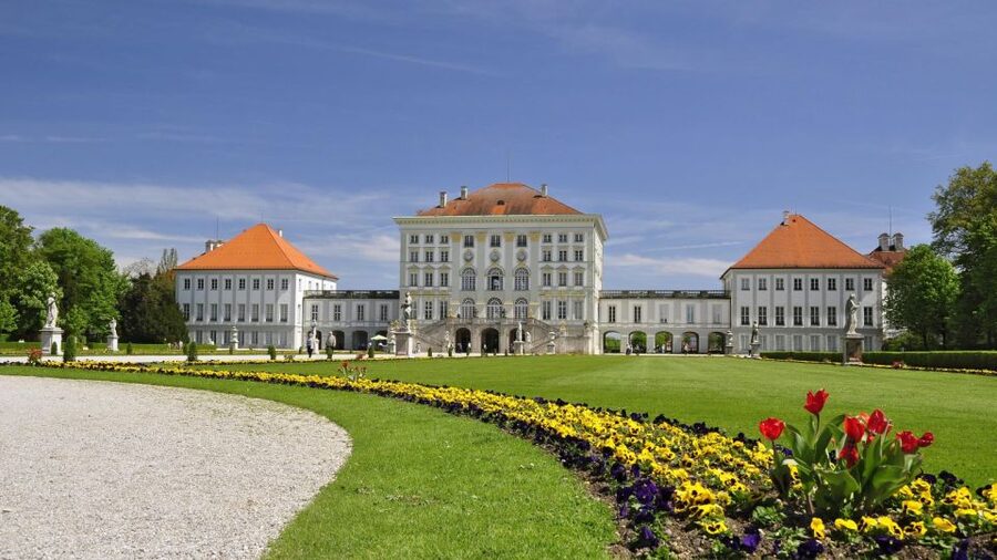 Munich: City Pass 45+ Top Attractions and Public Transport - Museums for Art, Science, and Munich Life