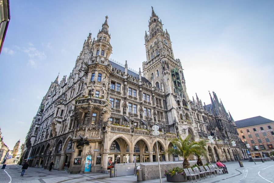 Munich: Express Walk with a Local in 90 minutes - A fast first look at Munich’s old center