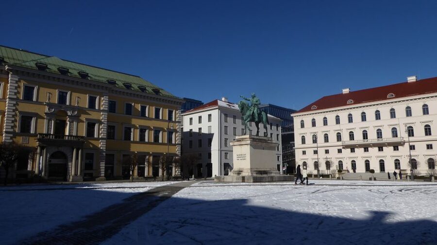 Munich: Historical Walking Tour Maxvorstadt with GEO Epoche - Walking Brienner Street, Munich’s first boulevard