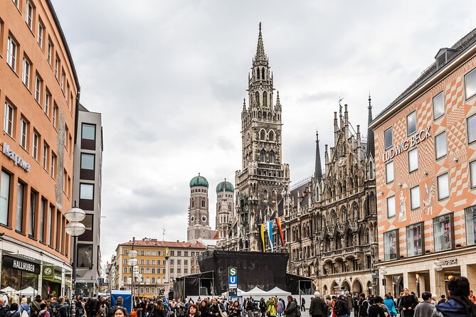 Munich History Tour: Private & Personalized with a Local Guide - St. Peter’s Church and the best final perspective