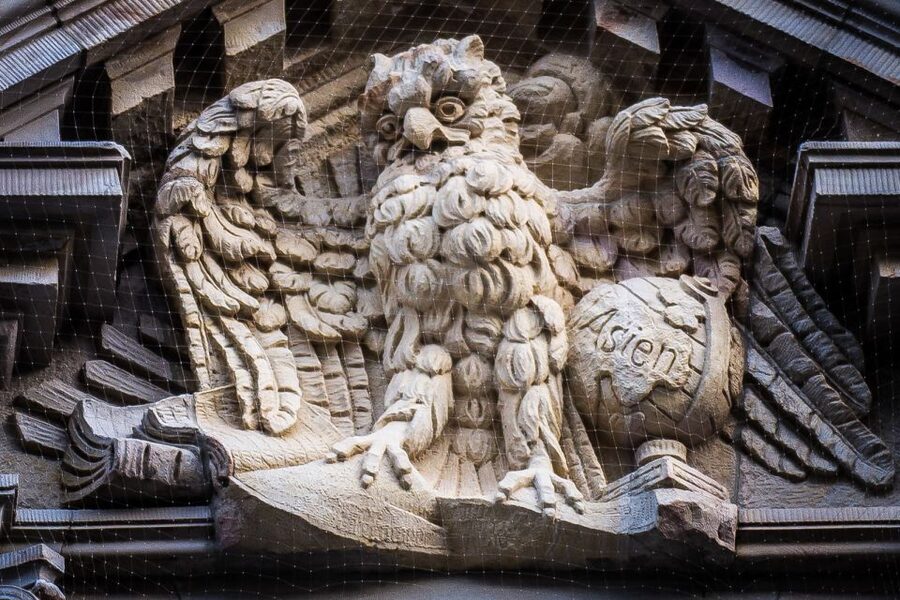 Munich - Illuminati & other Secret Societies, Tour in German - Frauenkirche and the medieval roots of Freemasonry