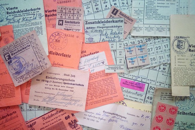 Munich in the 3rd Reich and WW2 private walking tour - Guide style and who will enjoy it