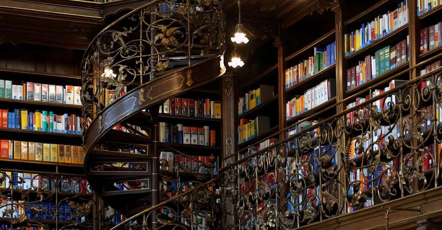 Munich: Law Library Guided Visit with Entry Tickets - Who will enjoy this visit most