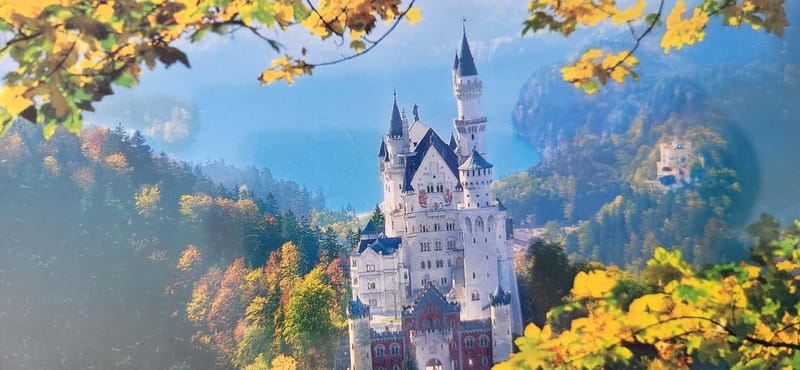Munich: Neuschwanstein Castle and Linderhof Palace Day Trip - Neuschwanstein Castle and Marien Bridge
