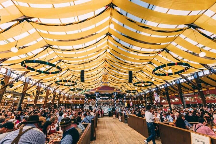 Munich: Oktoberfest Big Beer Tent Evening including table reservation - What the guide adds to the evening