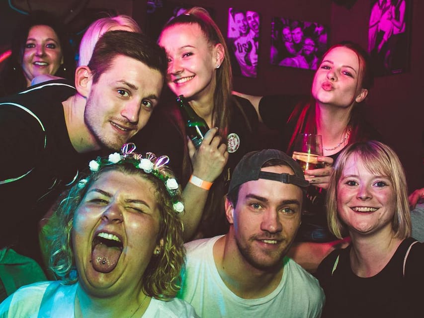 Munich: Private pub crawl with insider-guide & free shots - What the guide adds to the night