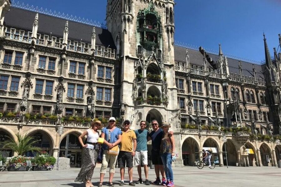 Munich : Private Walking Tour with A Guide (Private tour) - Munich’s Old Town, churches, and Rathaus
