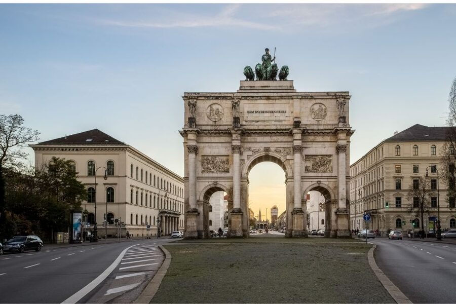Munich : Private Walking Tour with A Guide (Private tour) - Food advice that can shape the rest of your stay