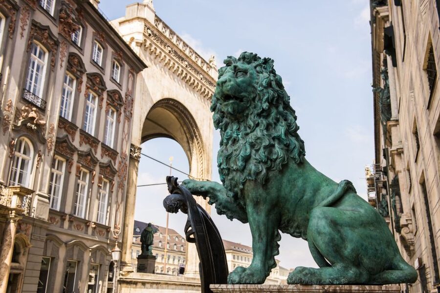 Munich : Private Walking Tour with A Guide (Private tour) - What the guides do particularly well