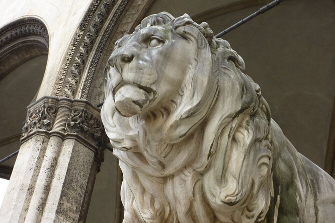 Munich Private Walking Tour With A Professional Guide - Starting at Marienplatz with Munich’s clockwork theater