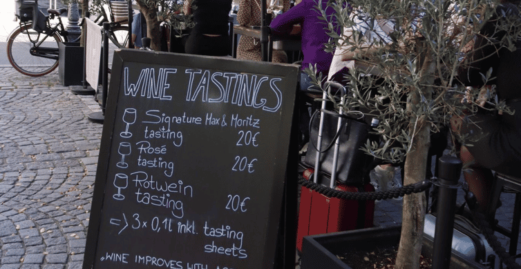 Munich: Romantic Wine Experience for Two at Viktualienmarkt - The Wine and Cheese Pairing