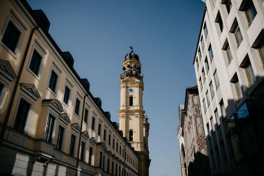 Munich's 500 Years of Architecture Guided Tour - Jugendstil, street art, and a modern finish