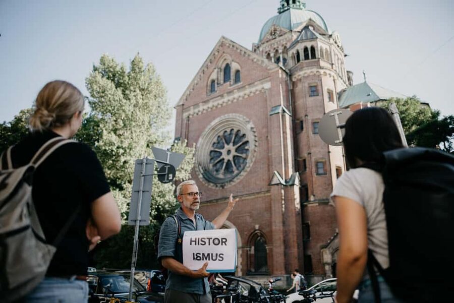Munich's 500 Years of Architecture Guided Tour - From Gothic Frauenkirche to Renaissance St. Michael’s