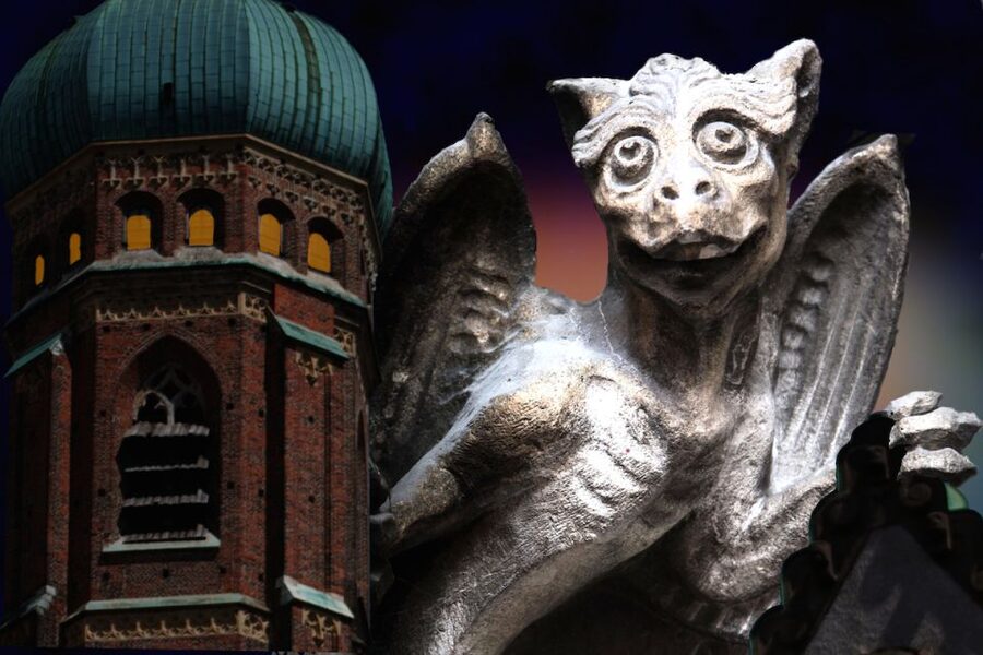 Munich: Spooky Tour of Old Town in German - Following the tracks of hangmen and witches