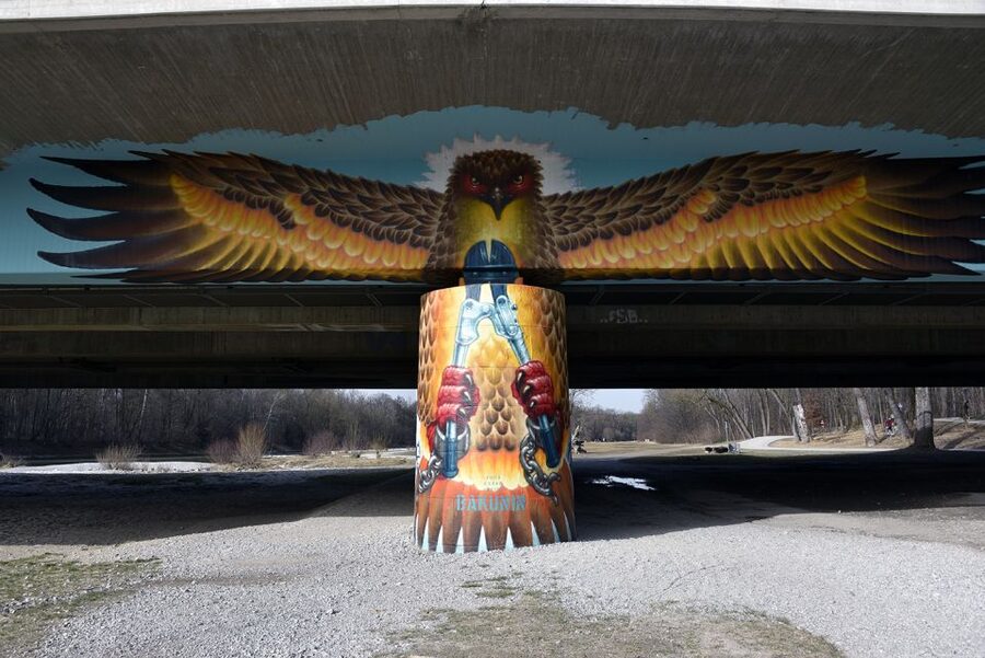 Munich: Street Art Bike Tour - Following the Isar and its painted walls