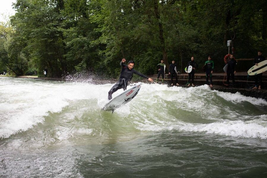 Munich Surf Experience Surfing In Munich Eisbach River Wave - What makes the location worth seeing even if you struggle