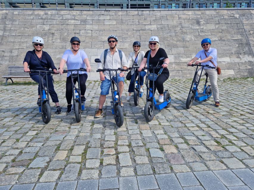 Munich: Top Sights Guided E-Scooter Tour - Learning to ride before leaving